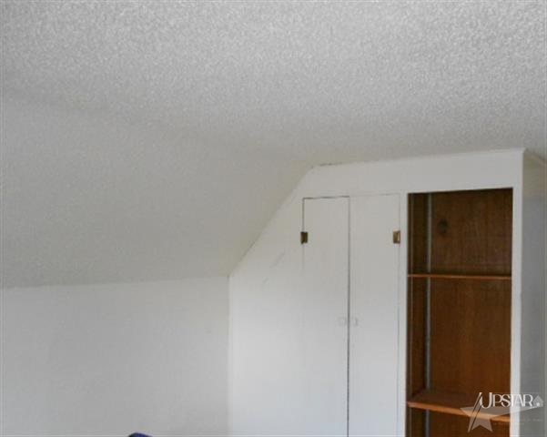 453 E State St, Huntington, IN 46750 photo 23
