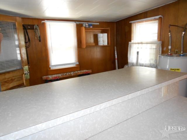 453 E State St, Huntington, IN 46750 photo 15