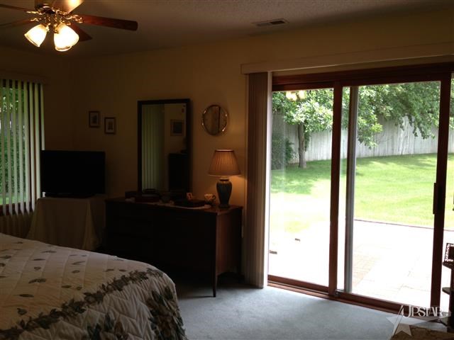 4221 Octagon Sq, Fort Wayne, IN 46804 photo 9