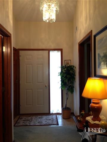 4221 Octagon Sq, Fort Wayne, IN 46804 photo 3