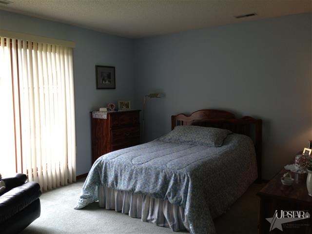 4221 Octagon Sq, Fort Wayne, IN 46804 photo 12