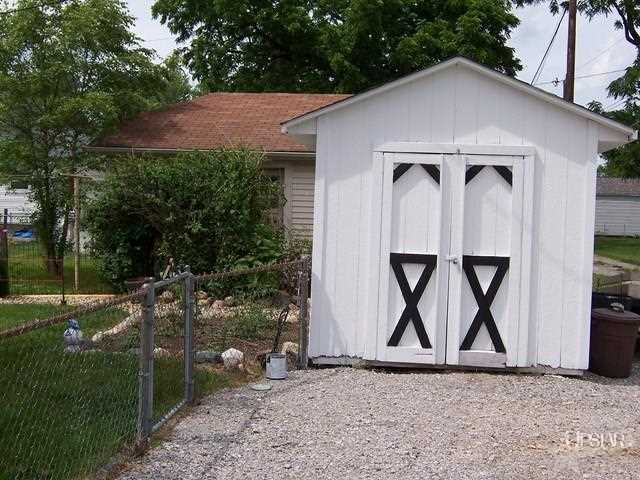 419 S Walsh St, Garrett, IN 46738 photo 24