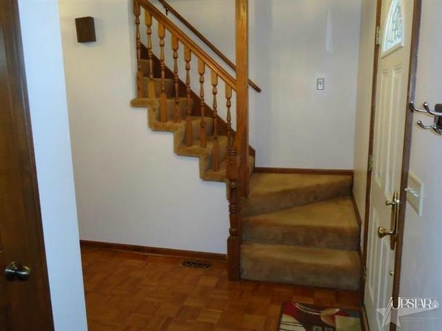 8724 Dunmore Ln, Fort Wayne, IN 46804 photo 8
