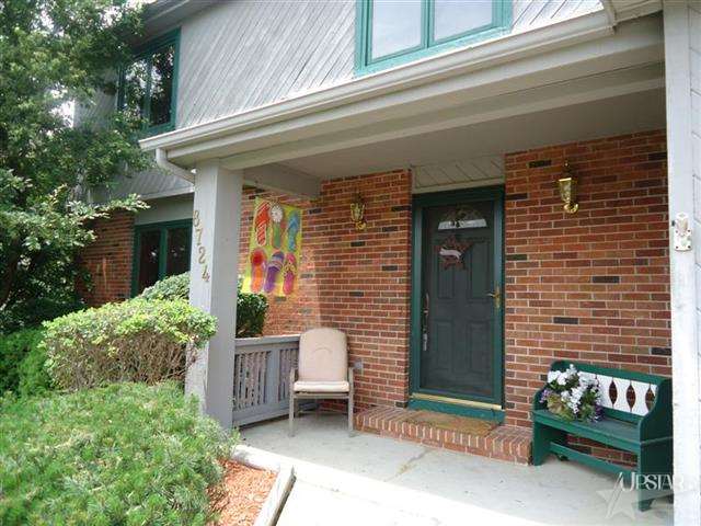 8724 Dunmore Ln, Fort Wayne, IN 46804 photo 7