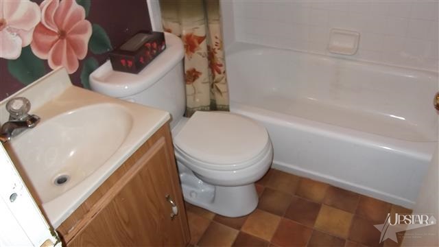 5328 Nyack Ave, Fort Wayne, IN 46835 photo 7