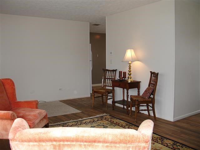 608 Elm Dr, West Lafayette, IN 47906 photo 4