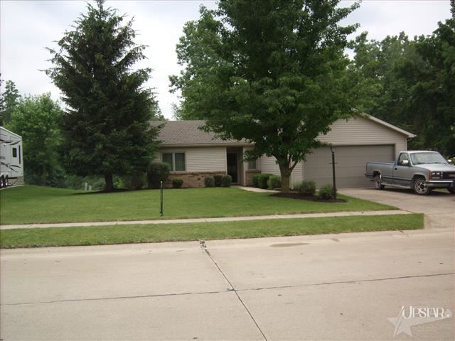 5928 Arapaho Trl, Fort Wayne, IN 46825 photo 1