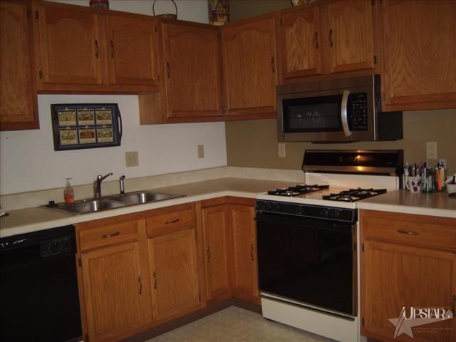 5928 Arapaho Trl, Fort Wayne, IN 46825 photo 4