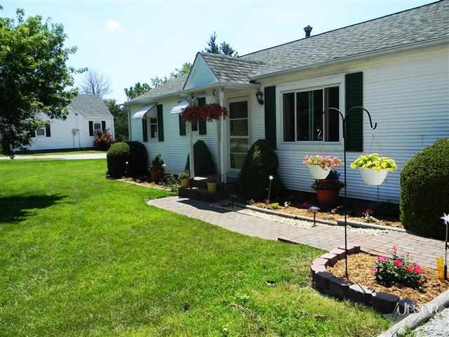 5607 Highview Dr, Fort Wayne, IN 46818 photo 3