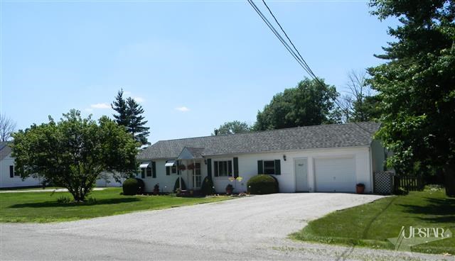 5607 Highview Dr, Fort Wayne, IN 46818 photo 2