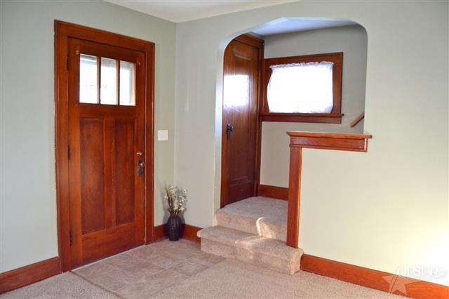 1215 Nuttman Ave, Fort Wayne, IN 46807 photo 3