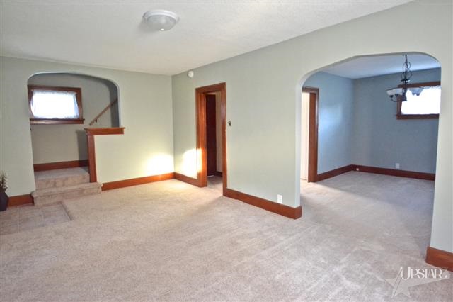 1215 Nuttman Ave, Fort Wayne, IN 46807 photo 4
