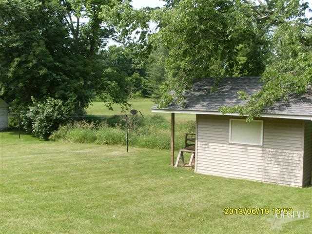 1751 N Johnson Rd, Columbia City, IN 46725 photo 6