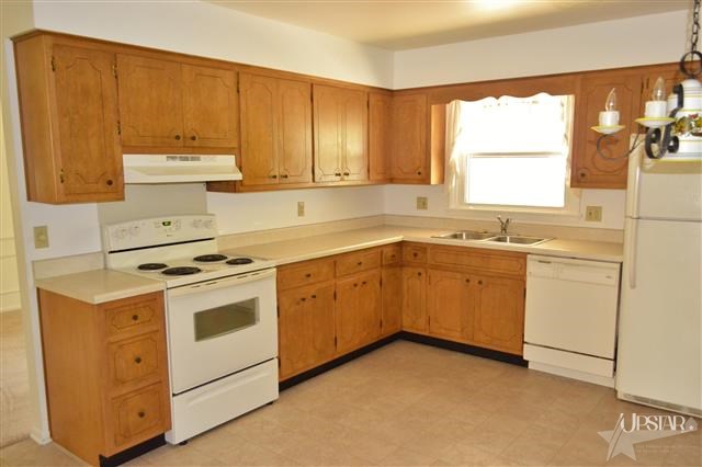 3106 Whitegate Dr, Fort Wayne, IN 46805 photo 3