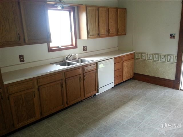 1390 S Warren Rd, Huntington, IN 46750 photo 16