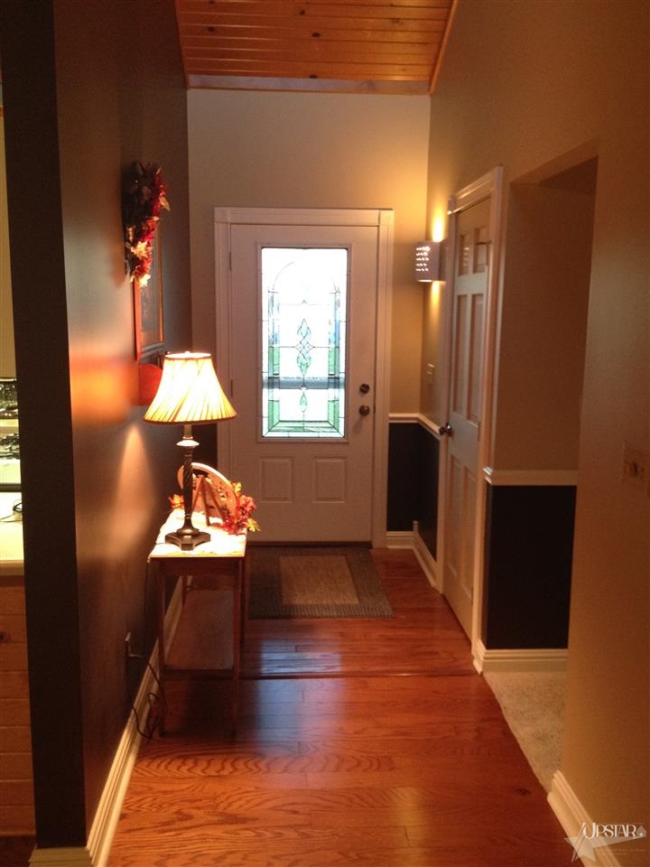 1804 Laramie Trce, Kendallville, IN 46755 photo 5