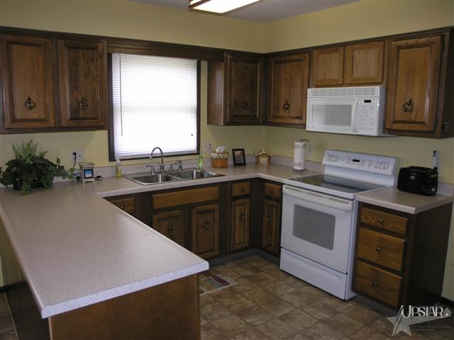 6821 Londonderry Ln, Fort Wayne, IN 46835 photo 11