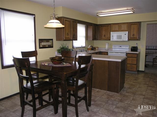 6821 Londonderry Ln, Fort Wayne, IN 46835 photo 10