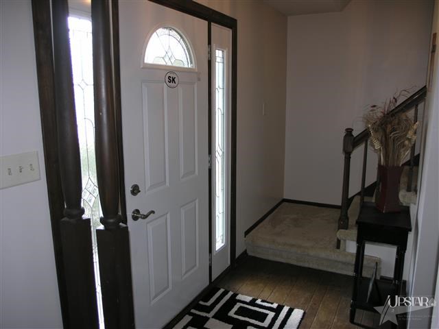 6821 Londonderry Ln, Fort Wayne, IN 46835 photo 2
