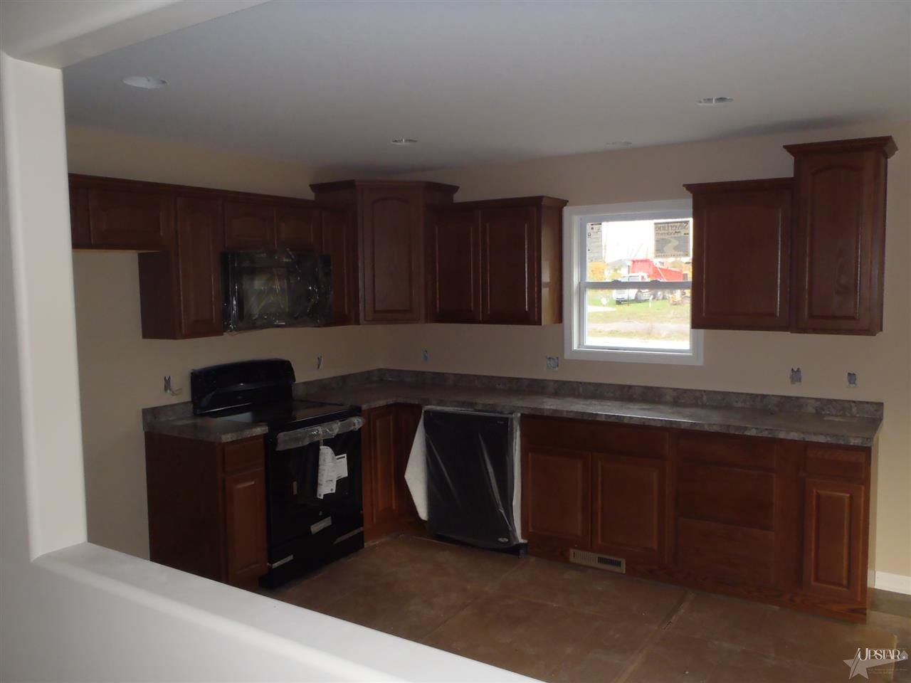 7914 Canonero Ln, Fort Wayne, IN 46825 photo 5