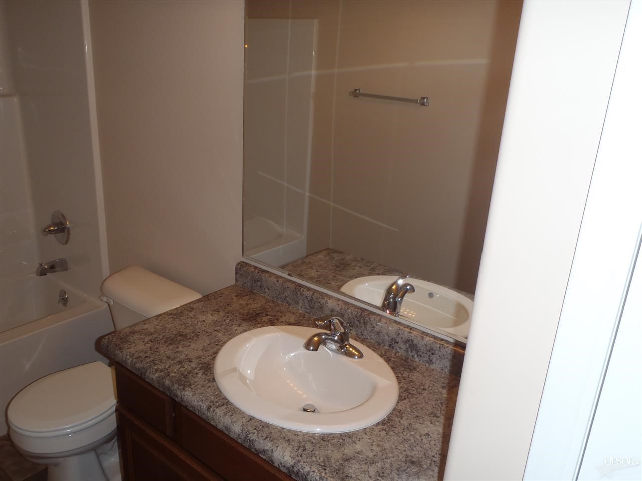7914 Canonero Ln, Fort Wayne, IN 46825 photo 24