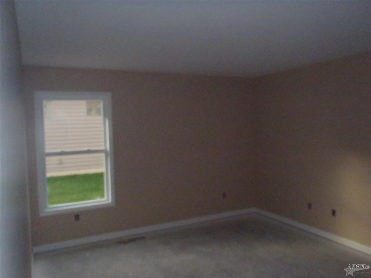 7914 Canonero Ln, Fort Wayne, IN 46825 photo 11