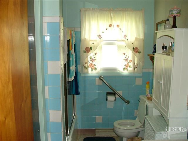 2723 Moore Dr, Fort Wayne, IN 46808 photo 9