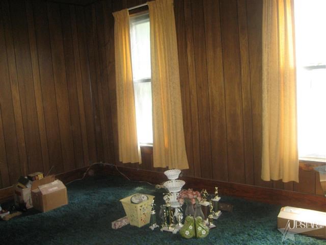 1117 W Central Ave, Bluffton, IN 46714 photo 7