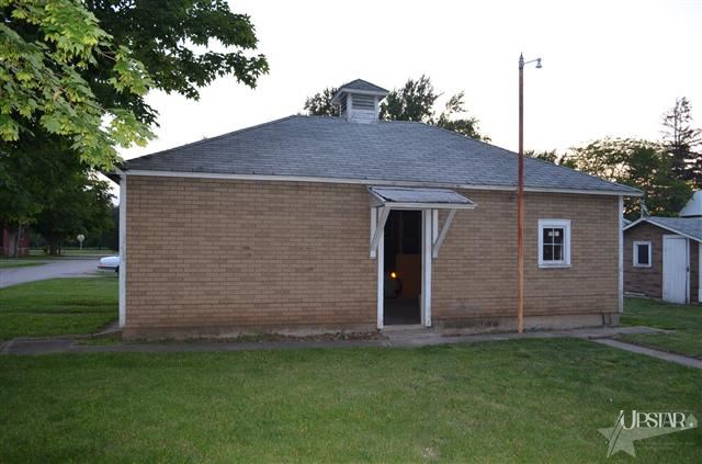2883 N Schlabach St, Kimmell, IN 46760 photo 4