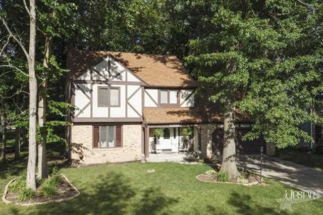 5302 Hartford Dr, Fort Wayne, IN 46835 photo 1