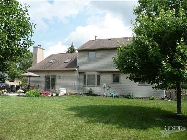 1025 Easton Trl, Fort Wayne, IN 46825 photo 5