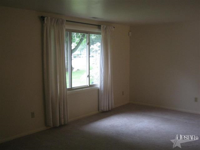 5631 Sandra Lee Ave, Fort Wayne, IN 46819 photo 6