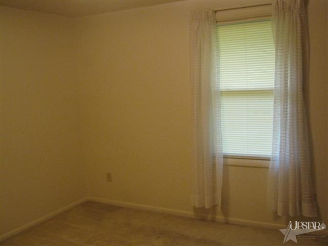 5631 Sandra Lee Ave, Fort Wayne, IN 46819 photo 8