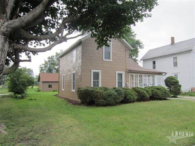 17213 Antwerp Rd, Harlan, IN 46743 photo 2
