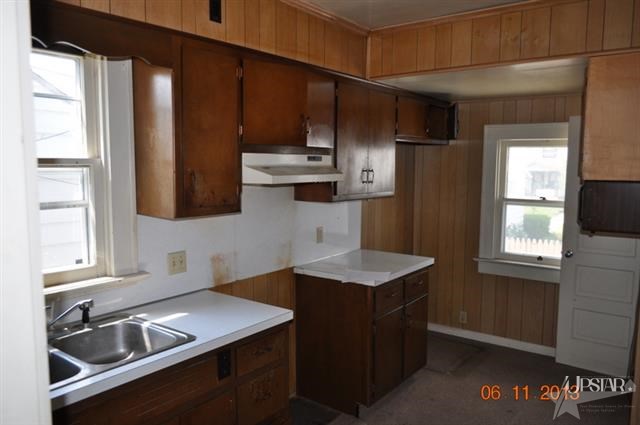 2029 Hillside Ave, Fort Wayne, IN 46805 photo 8