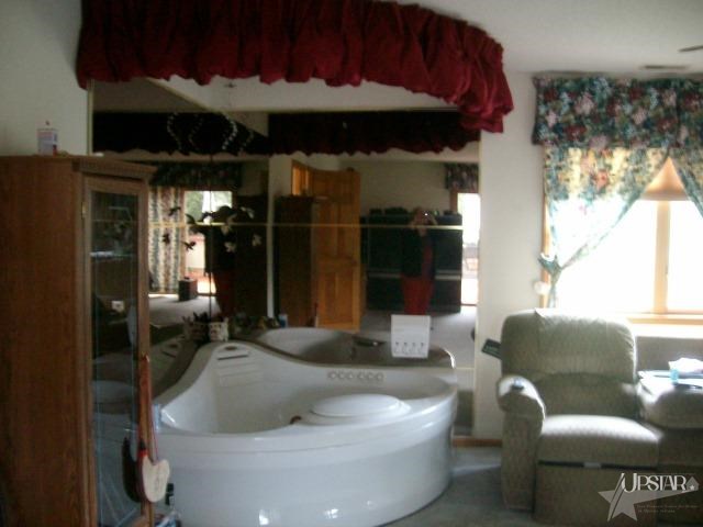 6338 Becker Dr, Fort Wayne, IN 46835 photo 8