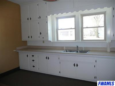 13315 Main St, Grabill, IN 46741 photo 6