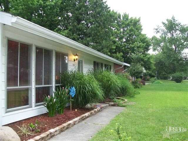 1510 N Glendale Dr, Fort Wayne, IN 46804 photo 5