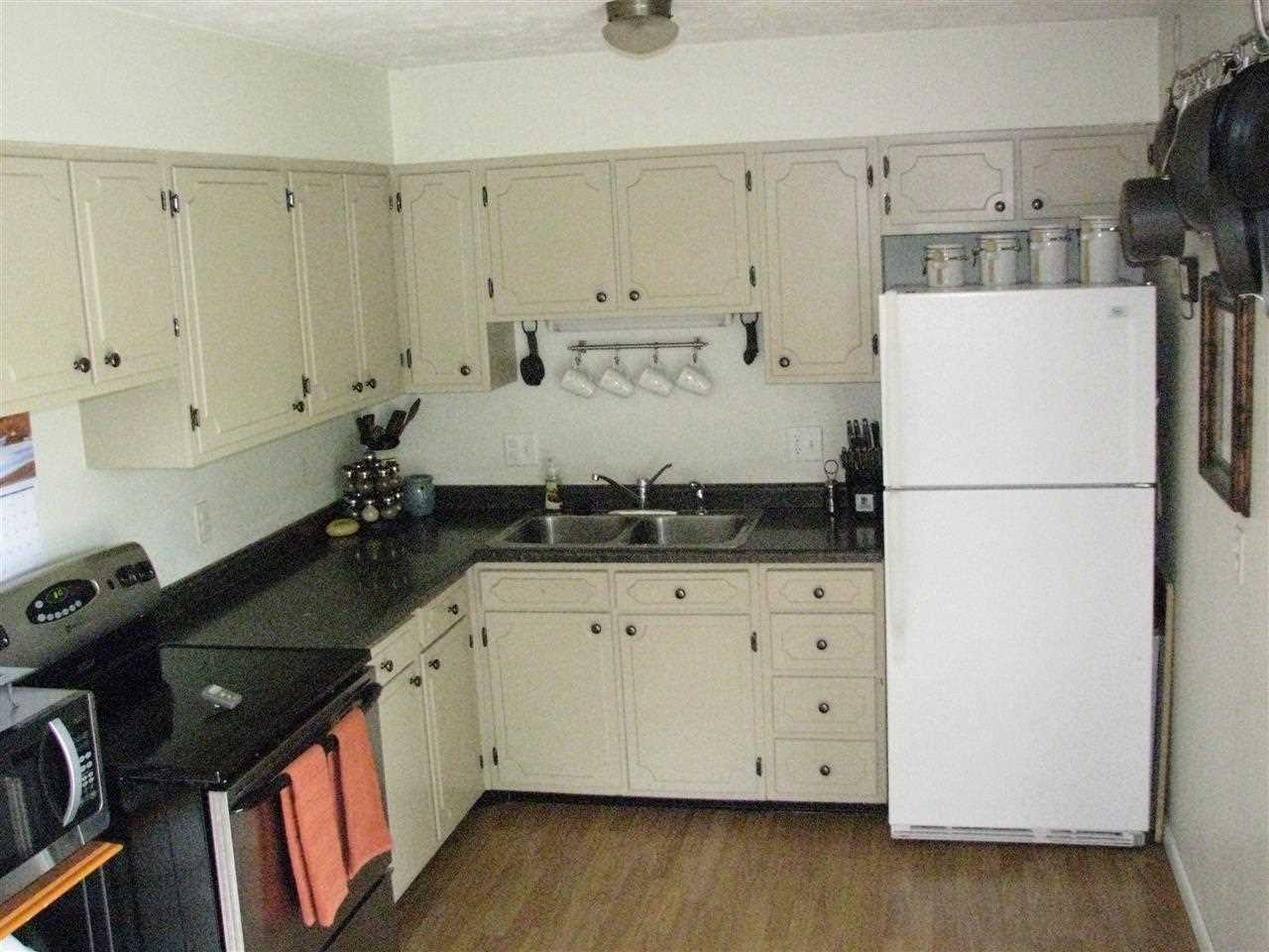 3011 S Market Pl, Bloomington, IN 47403 photo 3