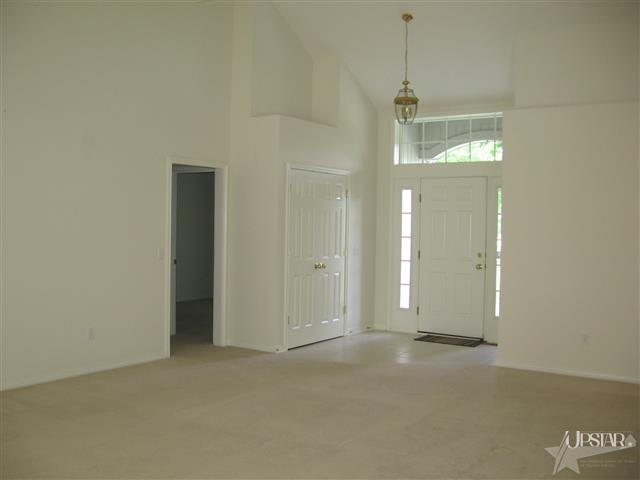 10815 N Westlakes Dr, Fort Wayne, IN 46804 photo 5