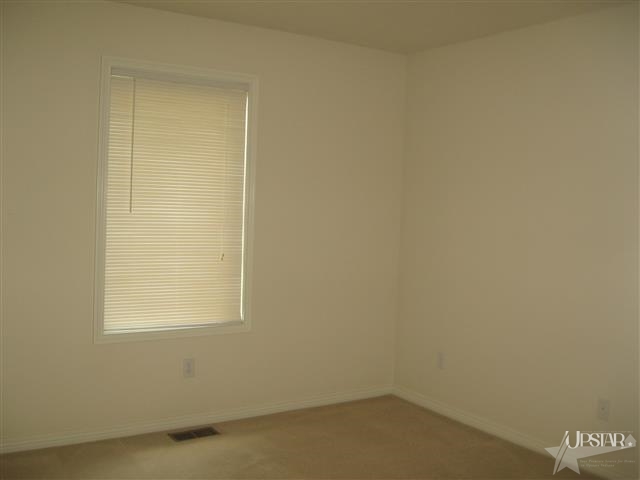 10815 N Westlakes Dr, Fort Wayne, IN 46804 photo 11
