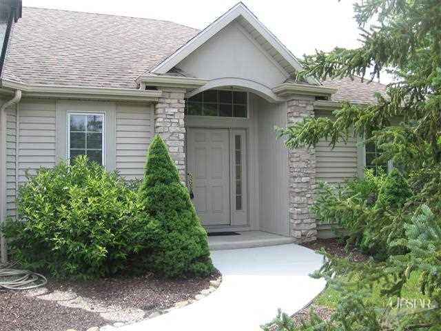 10815 N Westlakes Dr, Fort Wayne, IN 46804 photo 3