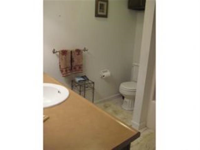 1517 E Browning Ln, Bloomington, IN 47401 photo 9