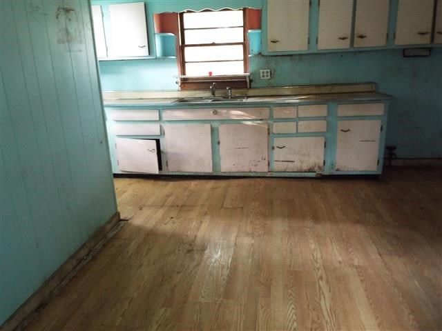 209 S 4th St, Kentland, IN 47951 photo 10