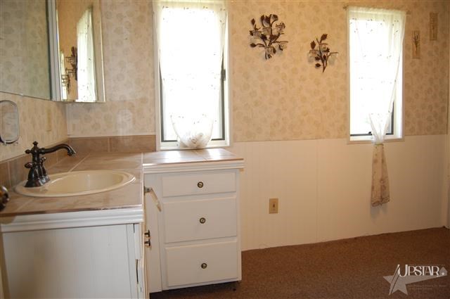 4215 Wayne Trce, Fort Wayne, IN 46806 photo 13