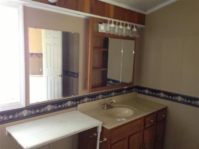 1389 W 140 N, Linton, IN 47441 photo 5