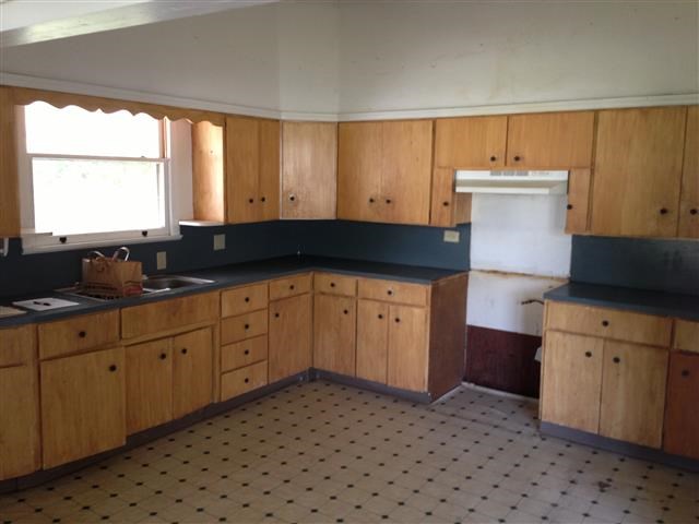 1389 W 140 N, Linton, IN 47441 photo 6
