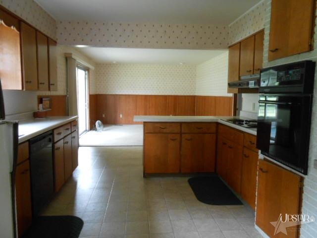 1019 Ardis Dr, Fort Wayne, IN 46819 photo 6