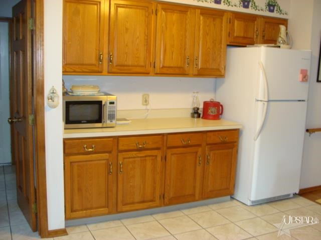 9019 Village Grove Dr, Fort Wayne, IN 46804 photo 18