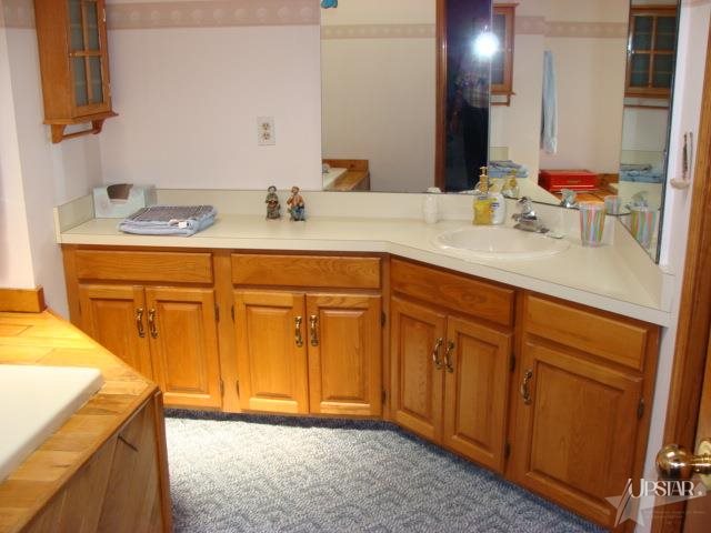 9019 Village Grove Dr, Fort Wayne, IN 46804 photo 7